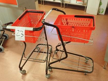 00 kr exkl moms 2 st kundvagnar med