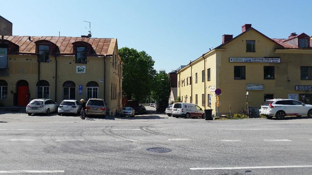 tvärbanans banvall.
