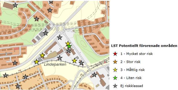 4.5 Förorenad mark 11 Figur 8 Översiktlig bild över planområdet markerat med röd ring. Stjärnorna markerar platser med potentiellt förorenad mark.