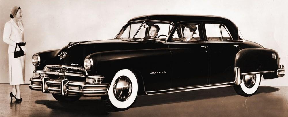 1951 Chrysler Imperial med 331 FirePower hemi-motor Den första hemi-motorn avsedd att användas i en serieproducerad personbil dök upp år 1948 hos Jaguar i