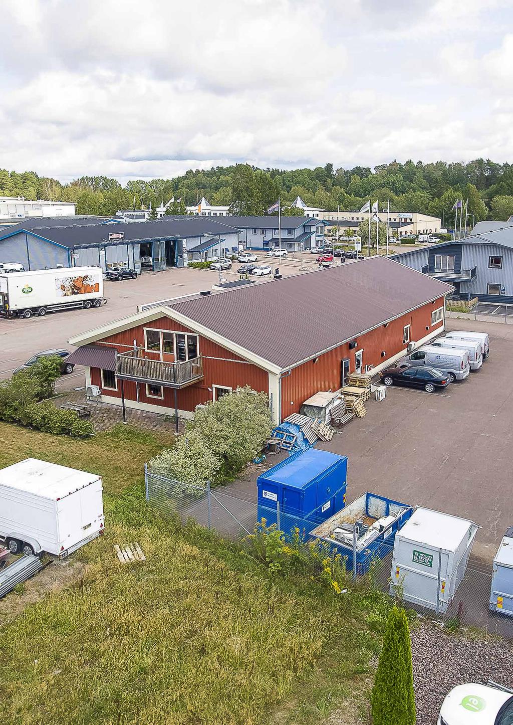 FASTIGHETEN Gräsmattan 5 LÄGE Fastigheten är belägen i stadsdelen Gräsdalen som ligger i västra delen av centrala Karlstad.