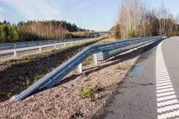 FlexGuard MPS Underglidningsskydd för Flexbeam FlexGuard MPS* är ett underglidningsskydd som skyddar MC-trafikanter mot vägräckesstolparna.