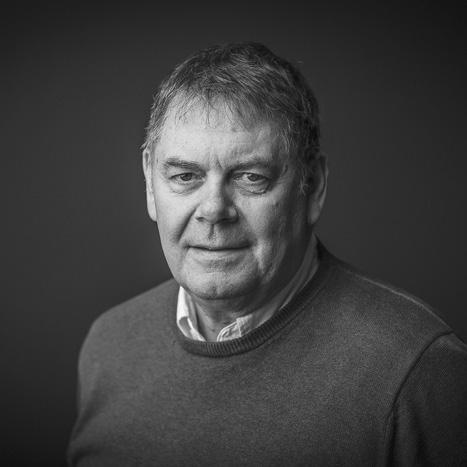 Han började som skogshuggare, sedan häst körare och så småningom startade han ett eget sågverk. ARKITEKTUR Vi har sedan flera år tillbaka haft ett givande samarbete med Skoog arkitekter i Gävle.