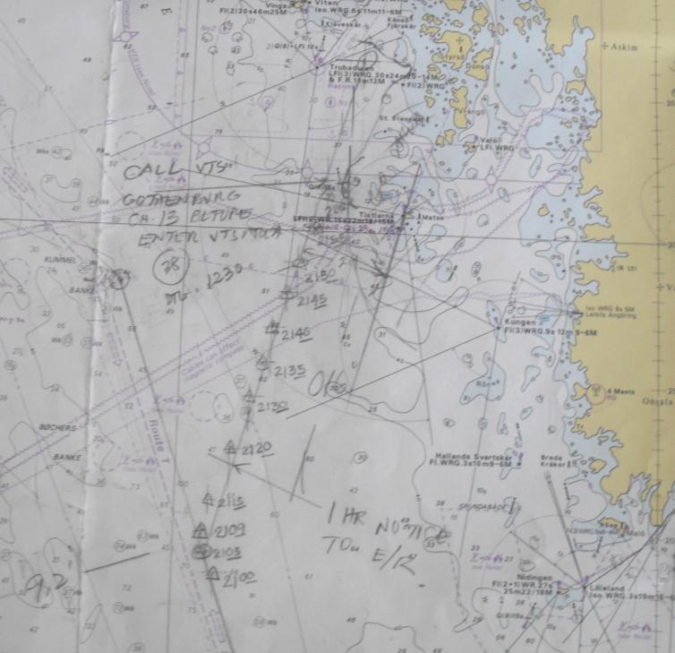 passage genom Stora Bält nödvändig. Lots vid Gedser togs ombord den 14 juli klockan 02.06. Klockan 07.15 skiftades från Gedserlots till Grenålots som lämnade fartyget klockan 15.50.