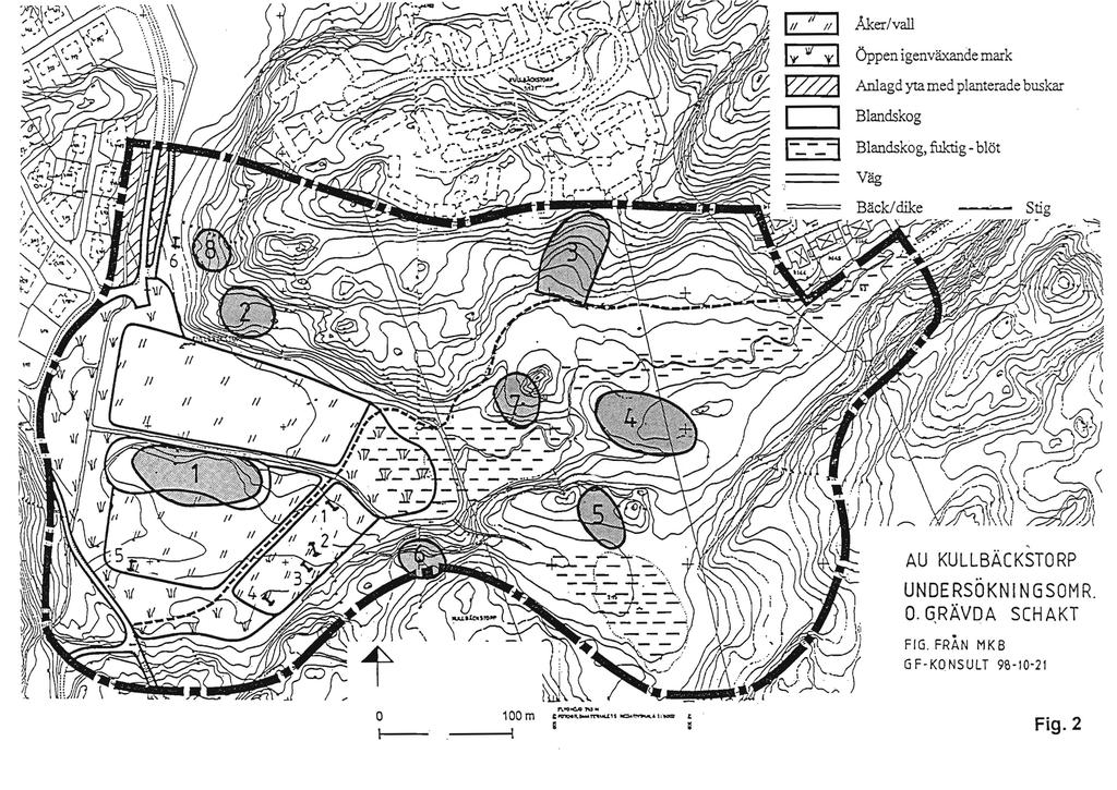 E 1/71 Åker/vall r V r Öppen igenväxande mark W/J Anlagd yta med planterade buskar Blandskog 1- j Blandskog, fuktig -blöt Väg AU