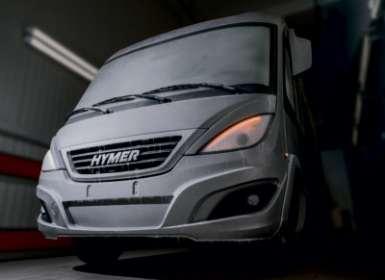 HYMER-vägen Märkesvärden HYMER-testlabb 12 Tygkvalitet 13 HYMER-vägen Om en ny modeller åker från bandet hos HYMER kontrolleras den ingående.