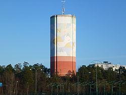 Om man ser hela vattentornet som en mast innebär det ett skyddsavstånd på ca 30 meter (tornets höjs är 47,5 m).