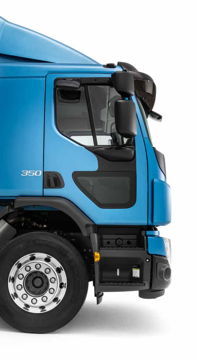 AKTIV SÄKERHET Utvecklat för din säkerhet. På Volvo tar vi din säkerhet på allra största allvar, och det är något vi är stolta över. Det är en del av vårt arv och är integrerat i våra kärnvärden.