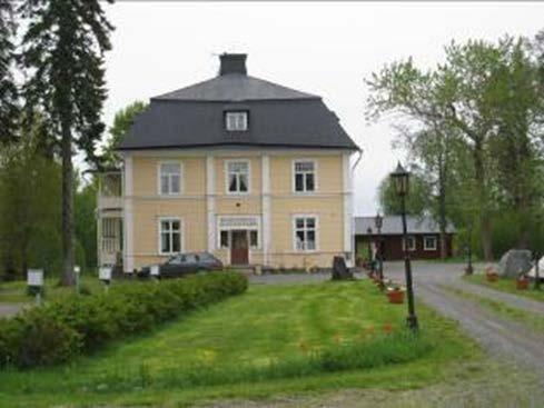 Områdets historia Redan under förhistorisk tid har älvdalen lockat till bosättning vilket boplatser och kokgropar, registrerade i områdets närhet, visar.