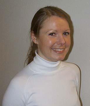 Monumentalbyggnader - Ett led i tiden? Kristina Magyarosi Examensarbete - Lantmäteri Ända sedan byggkonsten uppfanns har människan låtit uppföra monumentalbyggnader i någon form.