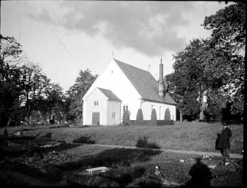 senaste restaureringen som genomfördes 1984 efter program av arkitekt Tomas Svensson på företaget ATRIO.