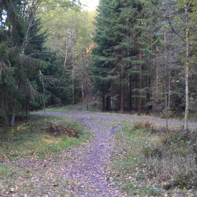 KESBERSVÄEN, PARKATANS FÖRLÄNNIN I etapp 1 för utbyggnad av Fagrabo läggs grunden till en stor del av Fagrabos trafikstruktur där Kesbergsvägen, Parkgatans förlängning, är en viktig del för att skapa