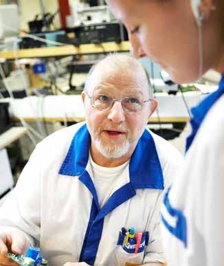 Erbjudande och marknad Nätverkslösningar inom industriell datakommunikation Westermo erbjuder produkter för industriell datakommunikation.