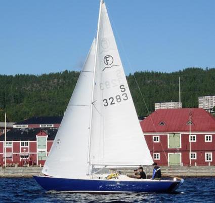 Seglingssektionen Seglingsföreskrifter Kappseglingen genomföres i överensstämmelse med Kappseglingsreglerna (KSR 2009-20012) Skandinaviska och Svenska Seglarförbundets föreskrifter, de här