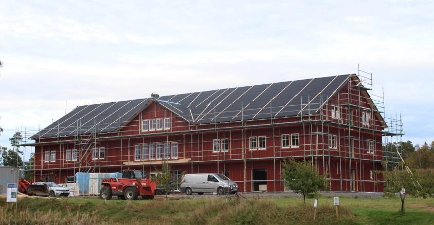 Hotellbygget på Tiraholm är nu igång Under våren presenterades planerna om en hotell- och konferensanläggning på Tiraholm.