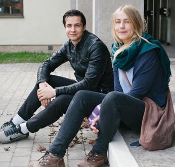 6. SFI, svenska för invandrare erbjuds till dig som nyligen flyttat till Sverige och vill lära dig svenska.