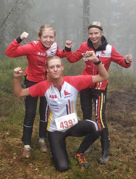 Råby-Racet 2017 Veteranernas första hösttävling gick söder om E 18 vid Råby och Vetterslund. Parkeringen var spatiös vid Wenströmska IP. Vädret var springvänligt: mulet, ca 15 gr. C och vindstilla.
