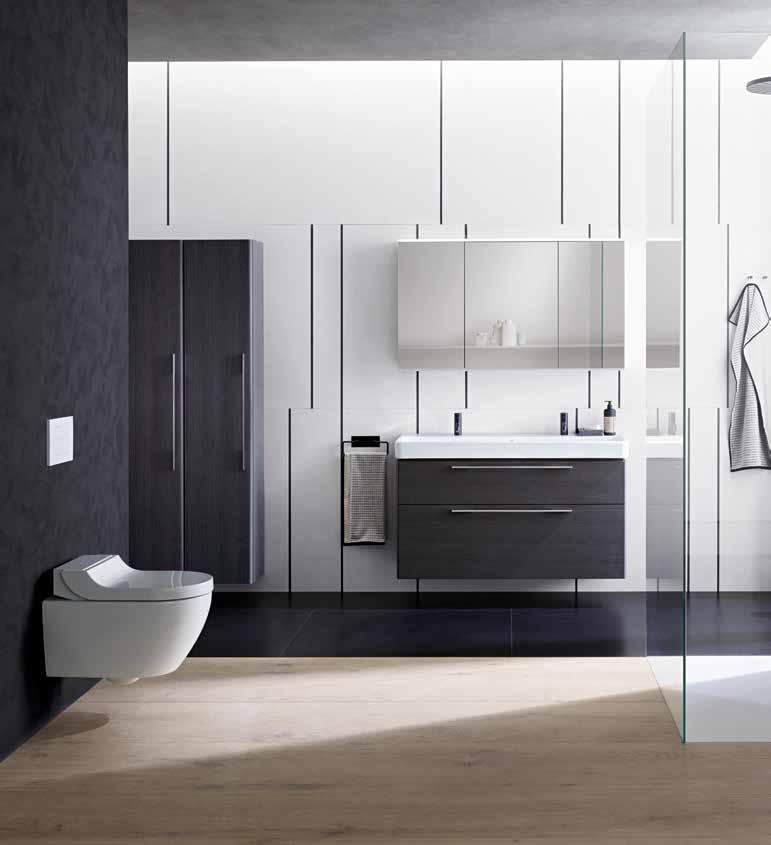GEBERIT AQUACLEAN TUMA ÖVERRASKANDE MÅNGSIDIG Geberit AquaClean Tuma erbjuder fräschör och komfort till alla hem. Geberit AquaClean Tuma finns i modellen Comfort och nu även i en Classic-modell.