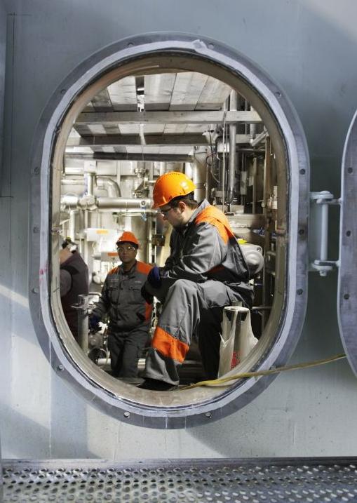 Omsättningen återvände till tillväxt, lönsamheten stabil Utveckling 212 Orderingång 4.94 milj. euro, +9% Omsättning 4.725 milj. euro, +12% Orderingång jmf. med fakturering 1,5 (1,7) EBITA 55 milj.