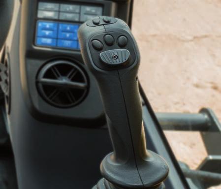 Avancerade kontroller Proportionerliga kontroller och reglage De ergonomiska joystickarna med sina proportionerliga reglage har fått en ny ändamålsenlig design och har utvecklats särskilt för