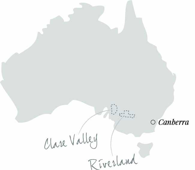 Australien Stora, svulstiga, alkoholmättade och eukalyptusdoftande syltbomber? Vinerna påminner inte så lite om de robusta männen på denna holme, utslängd i jordens periferi.