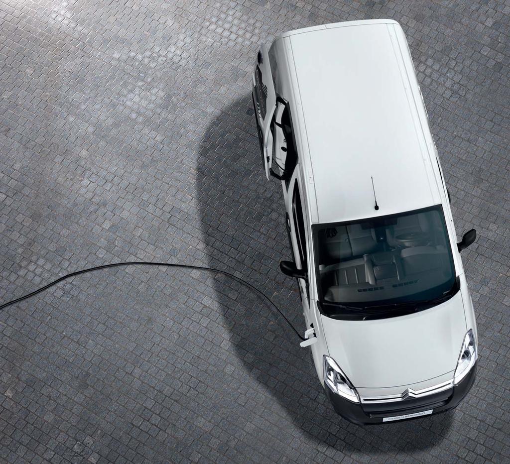 LÅGA DRIFTKOSTNADER NOLLUTSLÄPP UNDER KÖRNING 170 km RÄCKVIDD 8,5 TIMMAR LADDNINGSTID CITROËN BERLINGO ELECTRIC PERFEKT I STADSTRAFIK 30 MINUTER FÖR 80 % LADDNING