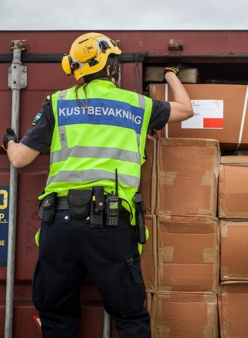 5.1.2 Säkerhetstillsyn av lastsäkring I enlighet med en överenskommelse med Transportstyrelsen utför Kustbevakningen tillsyn av lastsäkring i lastbärare som avskilts för sjötransport, till exempel