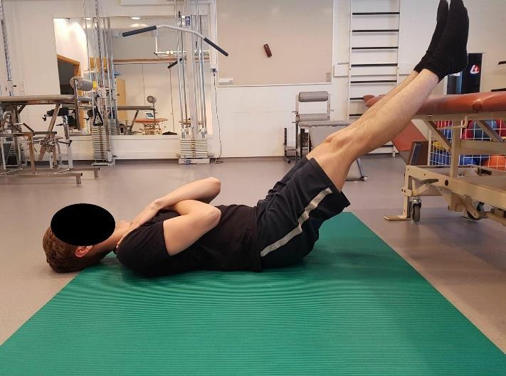 Figur 4. Test av isometrisk bålstyrka. Intervention Träningsperioden varade under fyra veckor där deltagarna fick utföra sin tilldelade övning två gånger i veckan.