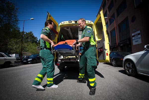 Sida 2 av 5 Ekerö och Lidingö, de mindre bilarna används för innerstadstrafik och de större för ytterområden, förklarar Mattias Larsson, fordonssamordnare vid AISAB.