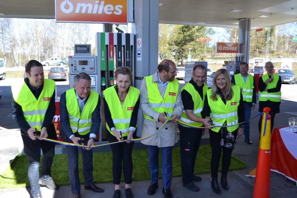 Dieseldrift som successivt utvecklas mot förnybarhet Konventionella förbränningsmotorer behöver användas flera år till