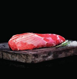 Köttet kommer från hela världen från svenska och europeiska gårdar till Sydamerikas och Nya Zeelands gröna