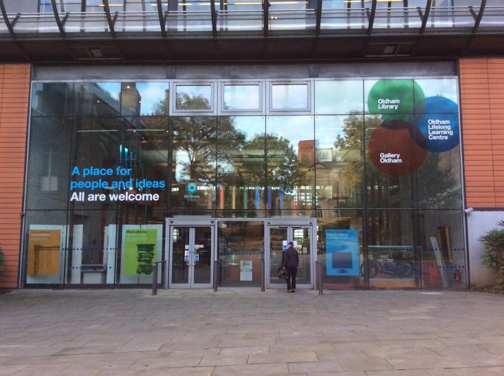 Reserapport från biblioteken i Oldham, 12-14 oktober 2015 Hösten 2015 åkte vi, Birgitta Winlöf, Länsbibliotek Dalarna och Ulla Nyberg på Region Gävleborg på en studieresa till Oldham Libraries i
