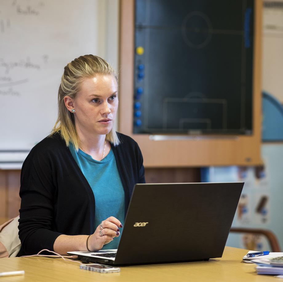 IDROTTONLINE KLUBB ADMINISTRATION UTBILDNINGSMODULEN Via sina egna sidor i IdrottOnline Klubb har föreningarna möjligheten att digitalt anmäla arrangemang (lärgrupper, processsarbete, kurser, kultur