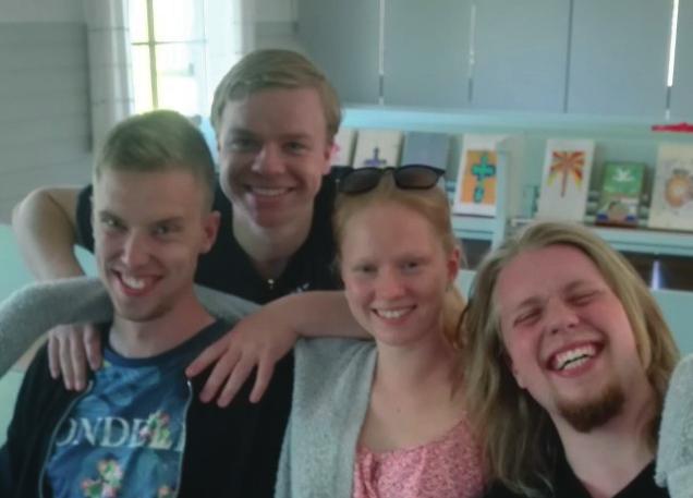 SKAPELSETID Den tid som är nu, försommaren, påminner oss om hur stor vår Skapare är. Vilken skönhet och prakt vi får njuta av.