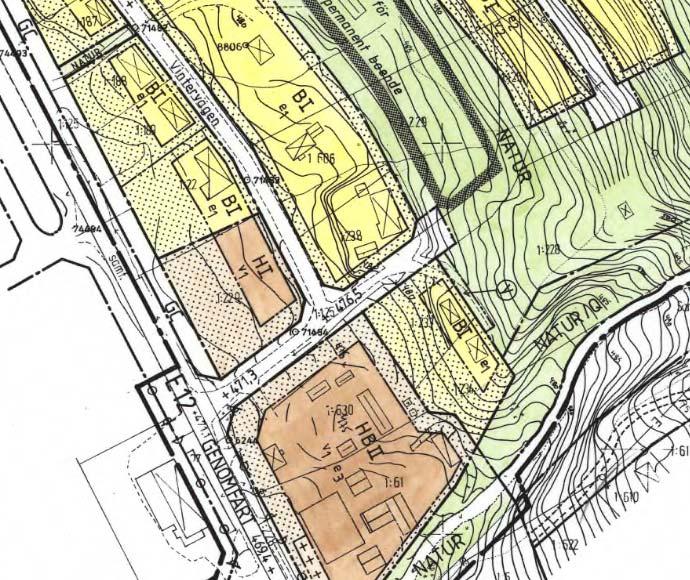 Sida 10 av 11 Utdrag från detaljplan laga kraft 1994-10-14. I planen från 1994 är den aktuella väganslutning märkt med y (marken skall vara tillgänglig för utfart från angränsande fastighet).