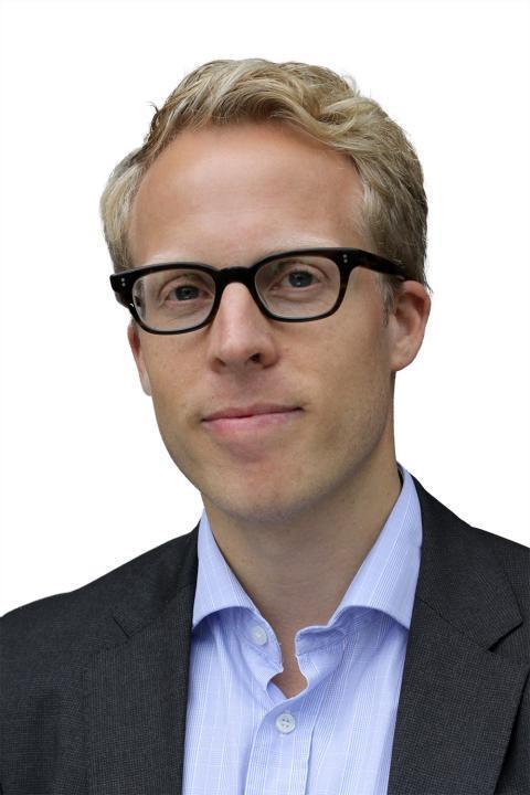 Valberedningens förslag - Ledamot FS 2016-2020 David Ahlin, Stockholm, 37 David är civilekonom utbildad på Handelshögskolan i Stockholm.