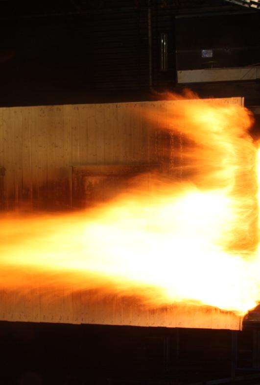 Om olyckan är framme att en panel skadas, så ersätts den snabbt, enkelt och kostnadseffektivt. Woodsafe skapar en kolande effekt i träet. Woodsafe creates a carburizing effect of the wood.