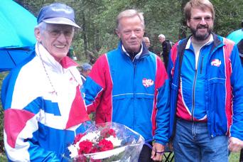 Sida 4 Hjo-Orienteraren Nr 3. 2014 Hjo-Orienteraren Nr 3. 2014 Sida 5 Protokoll Bertil 32:23 Håkan 41:02 Dubbelseger för Johan Det sägs att man ska lära av sina misstag.