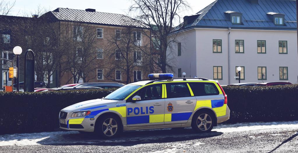 Trygga gator och torg i Linköping I Linköpings kommun ska tryggheten på gator och torg inte bero på vilken kommundel man bor i.