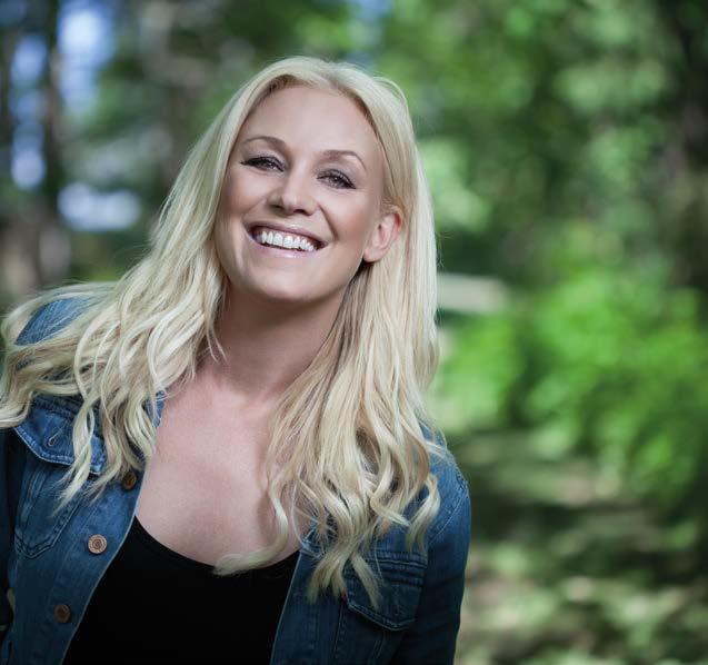 Foto: Held MGMT Jessica Andersson har tillsammans med Lasse Holm deltagit i en rad av Ankarstiftelsens välgörenhetskonserter där medlen direkt har gått ut till de behövande barnen.