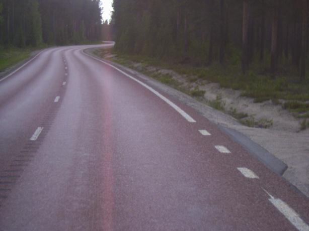 Lokal utglesning främst i ytorna utanför spåren Sträcka