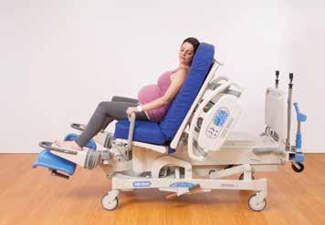 Uppblåsbara luftkuddar som tillval i rygg- och sittdelen minskar behovet av att ompositionera patienten. Fyra hjul med dubbla lås håller sängen på plats.