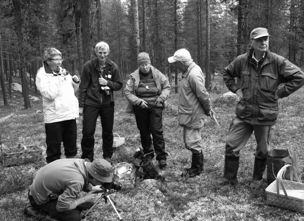 n i Jokkmokk 2011 Anita Stridvall Mykologivecka I slutet av augusti 2011 begav vi oss norrut för att deltaga i den hittills nordligaste Mykologiveckan.