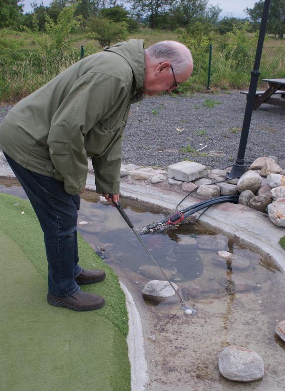 bakom ett golfslag så det kan gå inom ramen för FRO