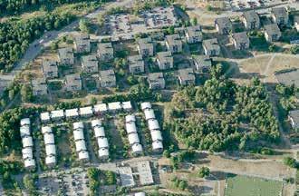 MARK- OCH VATTENANVÄNDNING MEDELTÄT STADSBEBYGGELSE Medeltät stadsbebyggelse har alla funktioner som är typiska för en blandad stad, det vill säga bostäder, handel, kontor, skolor och förskolor,
