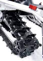 ta så här stora steg med Summit är imponerande. Yamaha M-TX Då Yamaha har valt att knoppa av M-TX 153 till hybridsegmentet i form av X- Ride, består deras lössnömaskiner nu endast av två skotrar.
