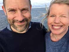 För att vara så långt ut så är det ändå höga klippor där man kan komma upp en bit ovanför havet och se långt ut över skärgården.