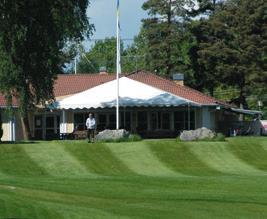 Arninge Golfklubb erbjuder en av Stockholms bästa och mest kompletta golfanläggningar med en 18-hålsbana av hög kvalitet med både skogs-, parkoch seasidekaraktär vackert belägen vid Ullnasjön, endast