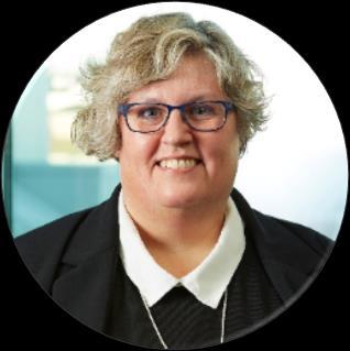 i Mathematical Economics från Aarhus University och studier i Corporate Governance & International Business på Harvard University Innehav i Ascelia Pharma: 18 680 aktier och 275 185 personaloptioner.