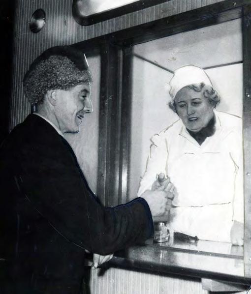 grundades på 1930-talet har vi målmedvetet arbetat med att utveckla vår syn på design, kvalitet och genom detta haft nöjda kunder i alla led.